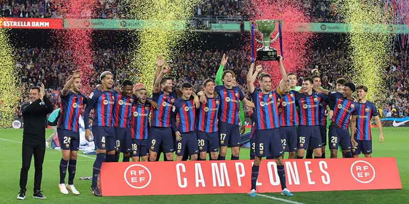 Đội hình của Barcelona - Rực sáng trên bầu trời bóng đá