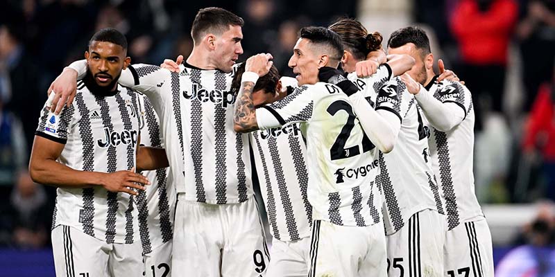 Đội Tuyển Juventus - Bà Đầm Già Thành Turin