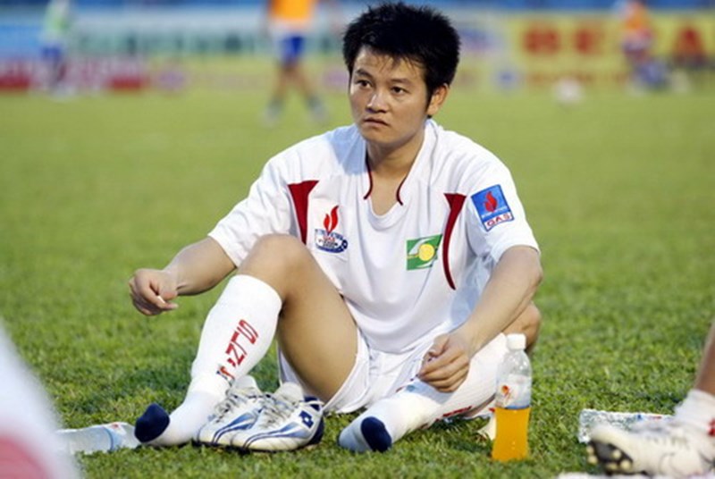 Phạm Văn Quyến - Thần đồng sa ngã của bóng đá Việt Nam
