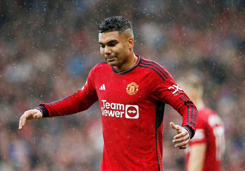 MU mua Casemiro từ Real Madrid